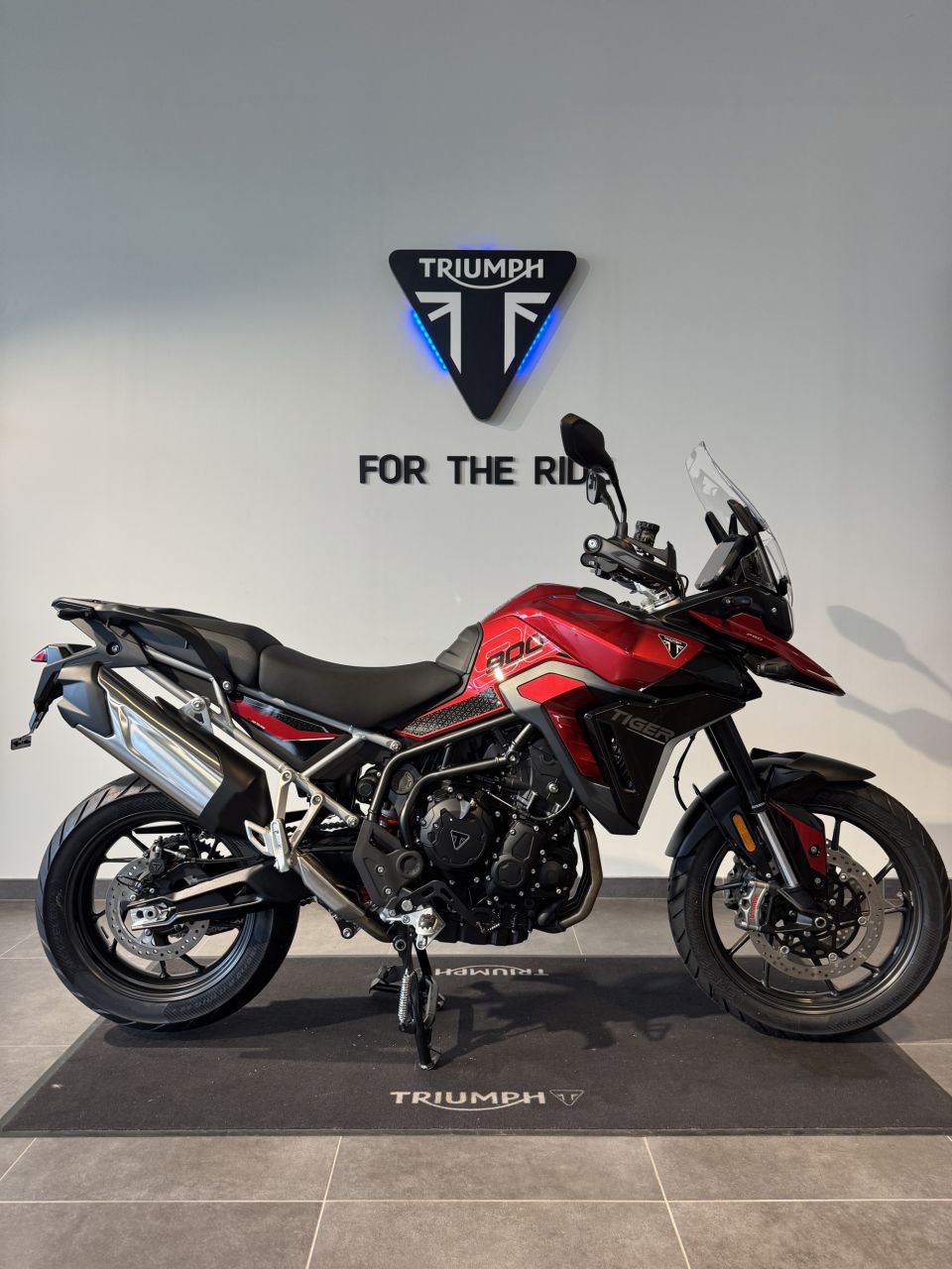 TRIUMPH Tiger 900 GT PRO 4