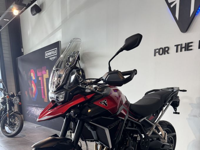 TRIUMPH Tiger 900 GT PRO 4