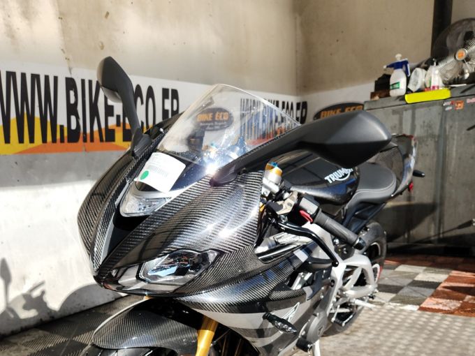 TRIUMPH DAYTONA 765 4