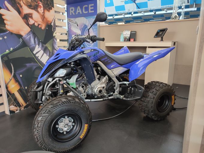 YAMAHA YFM 700 RAPTOR 4