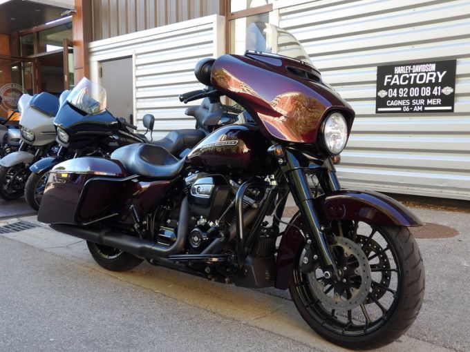 HARLEY-DAVIDSON TOURING STREET GLIDE 1745 4