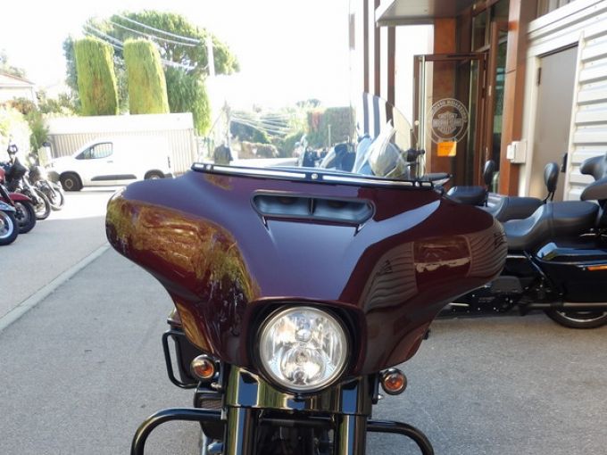 HARLEY-DAVIDSON TOURING STREET GLIDE 1745 4
