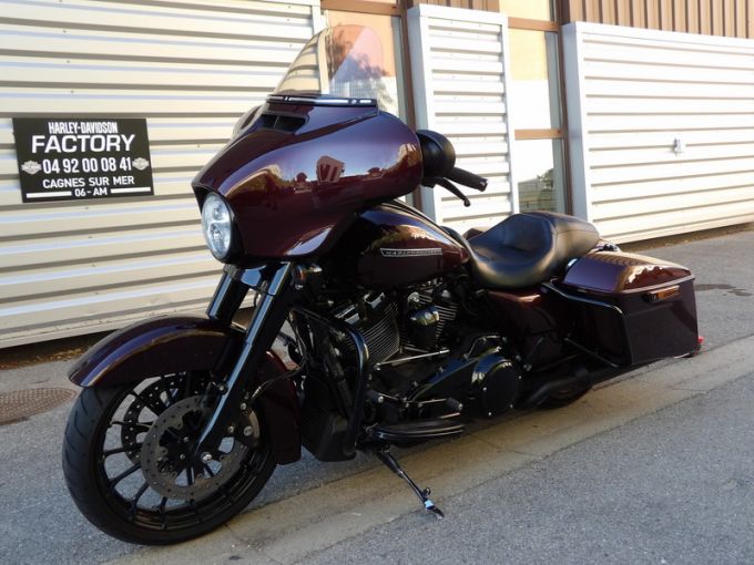 HARLEY-DAVIDSON TOURING STREET GLIDE 1745 4