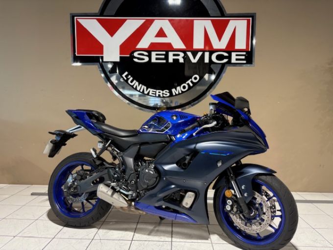 YAMAHA R7 4