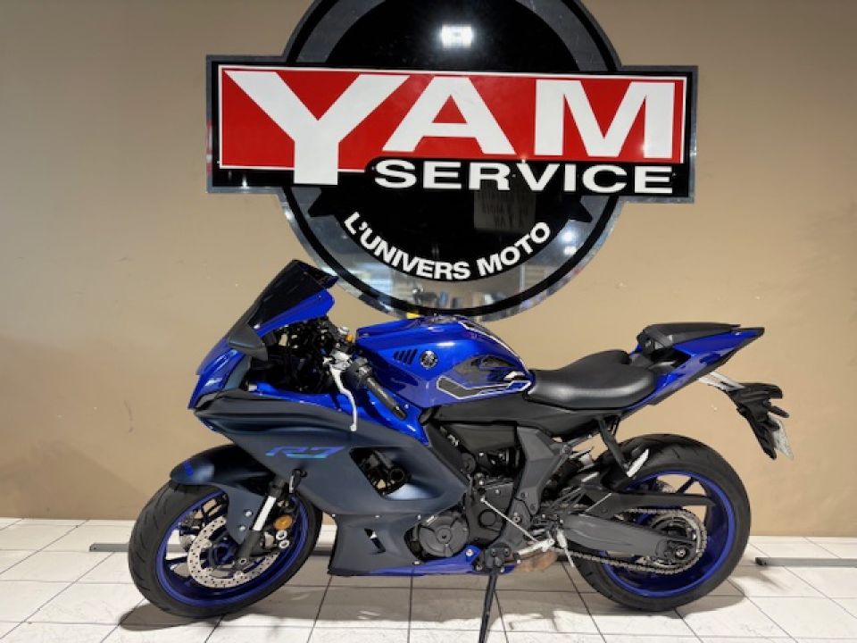 YAMAHA R7 4