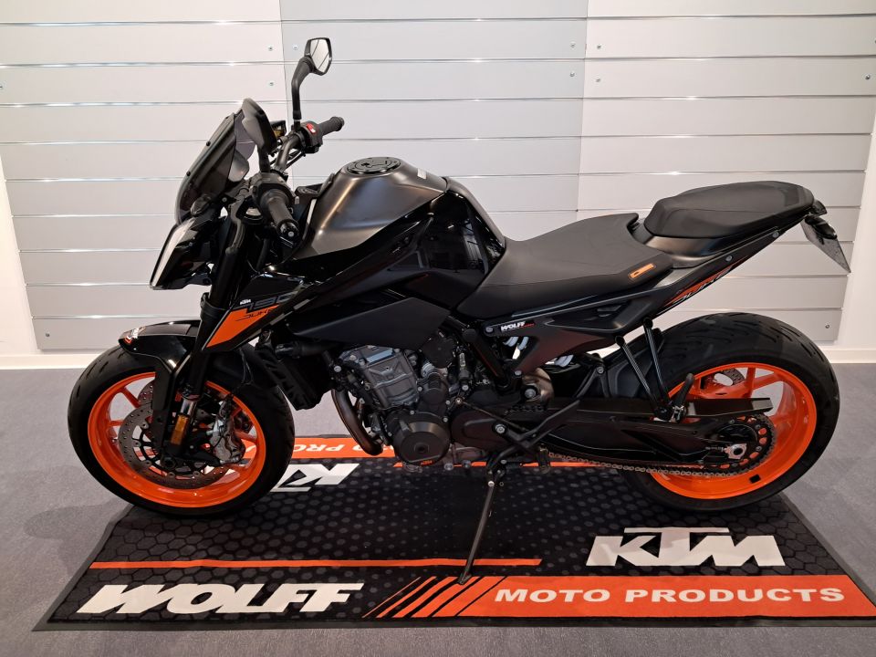 KTM 790 DUKE 4