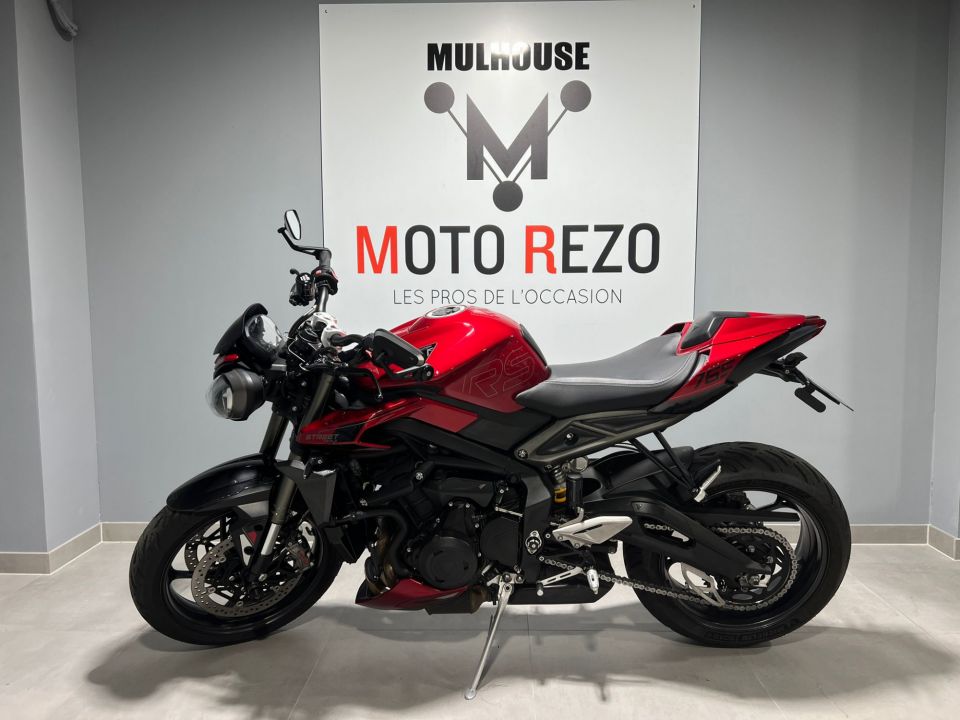 TRIUMPH STREET TRIPLE 765 RS 4