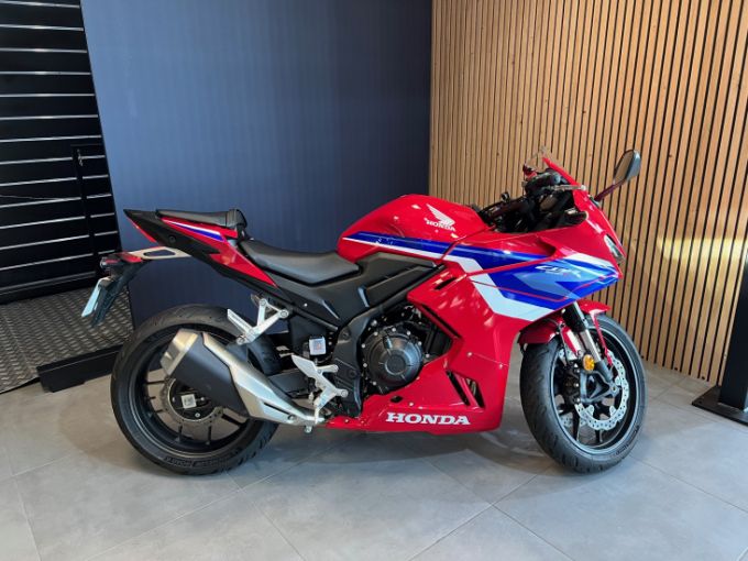 HONDA CBR500R ABS 4