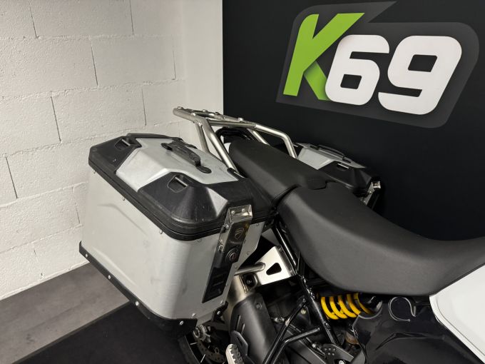 DUCATI DESERT X 4