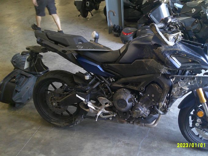 YAMAHA TRACER 900 GT 4