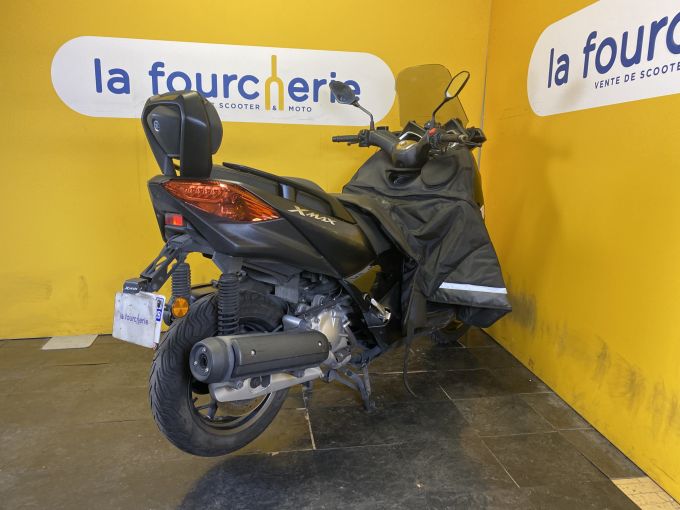 YAMAHA X-MAX 125 IRON MAX 4