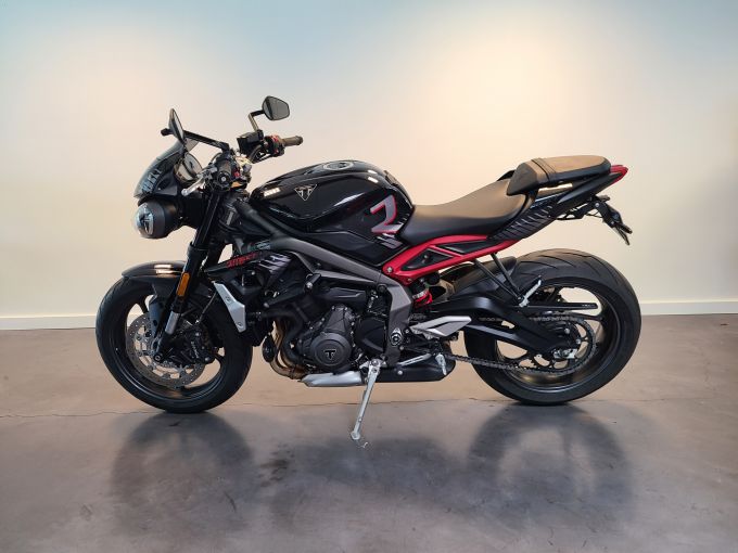 TRIUMPH STREET TRIPLE 765 R 4