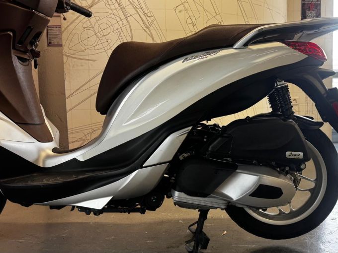 PIAGGIO MEDLEY 125 4