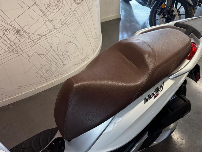 PIAGGIO MEDLEY 125 4
