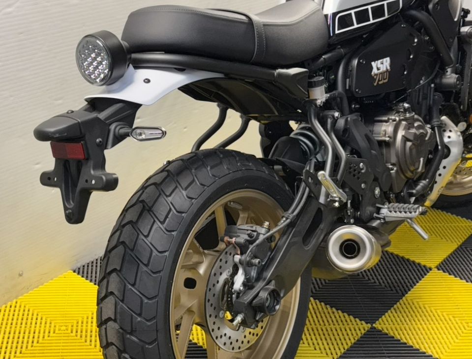 YAMAHA XSR 700 4