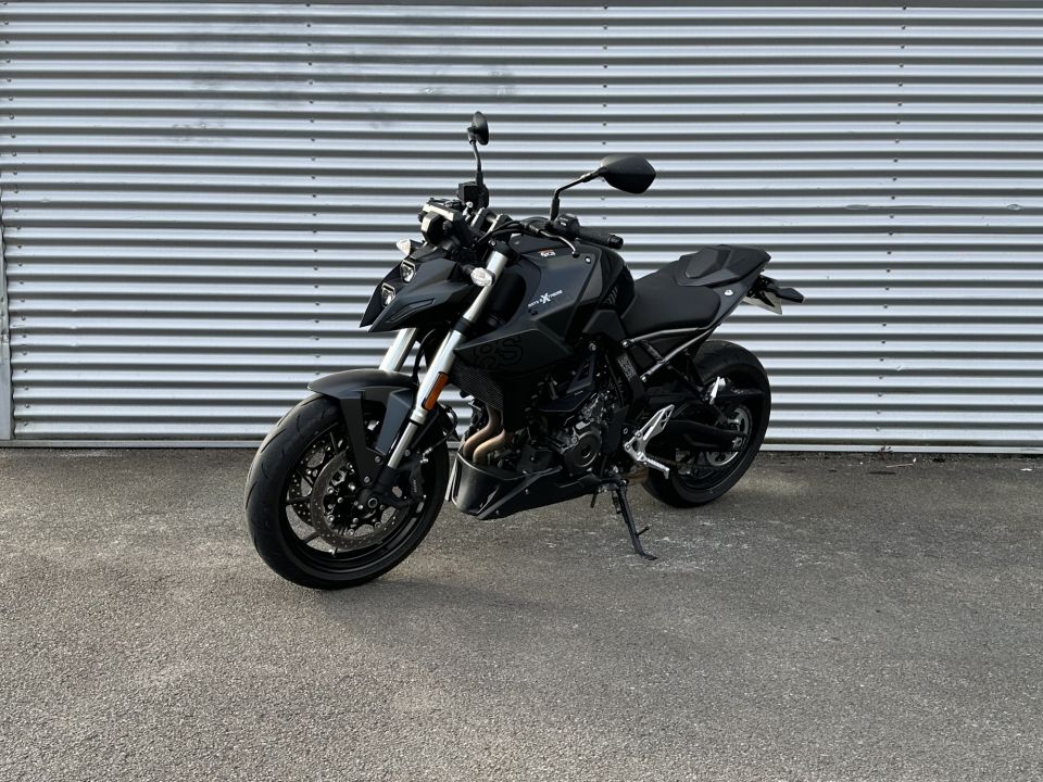 SUZUKI GSX-8S A2 4