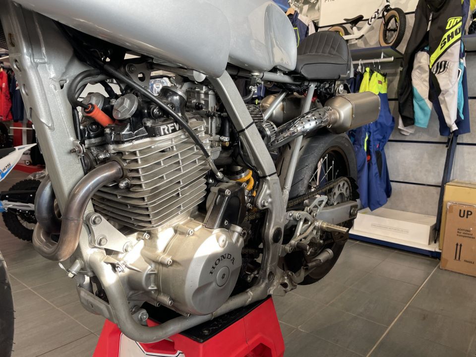 HONDA HONDA RD02 650 CAFE RACER 4