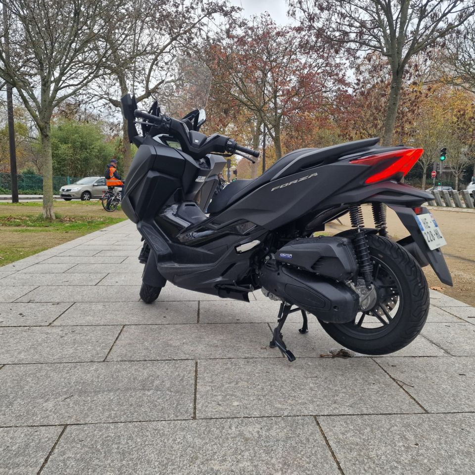 HONDA NSS FORZA 125 4