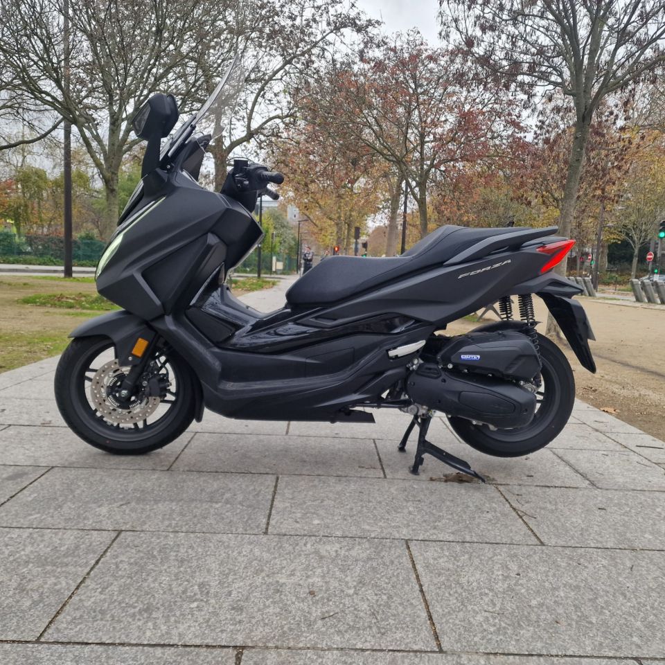 HONDA NSS FORZA 125 4