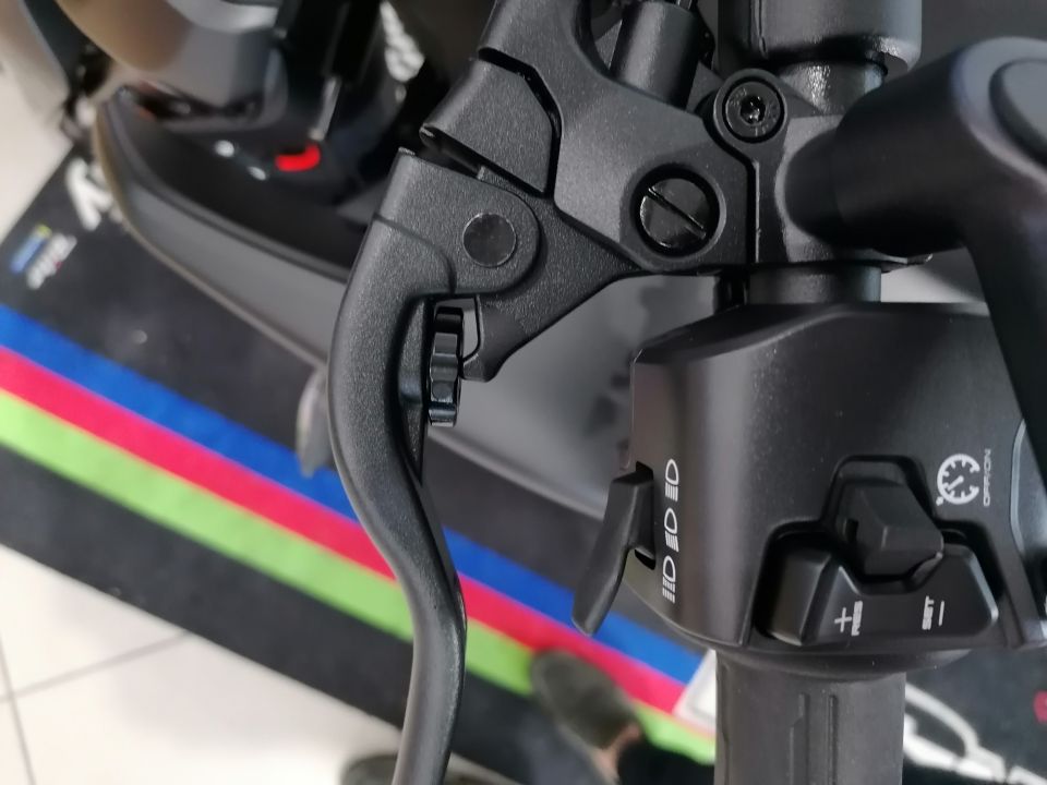 CF MOTO 800 nk advanced 4