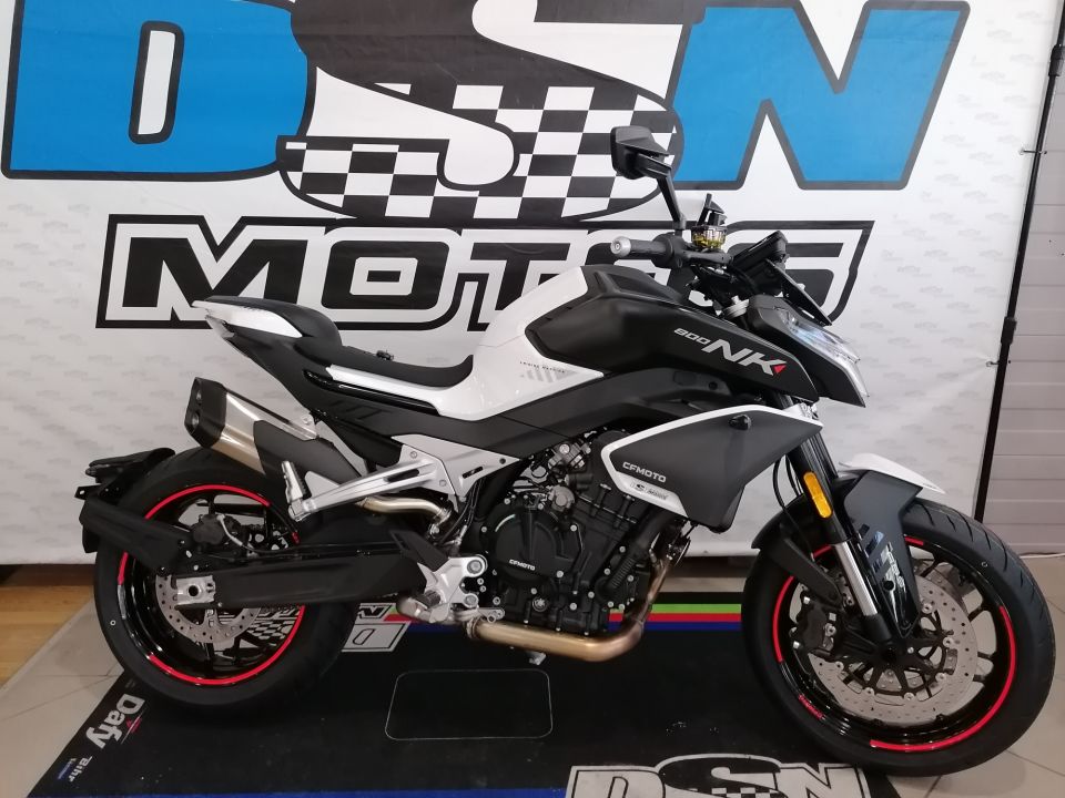 CF MOTO 800 nk advanced 4
