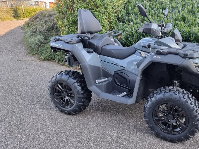 CF MOTO CFORCE 850 4