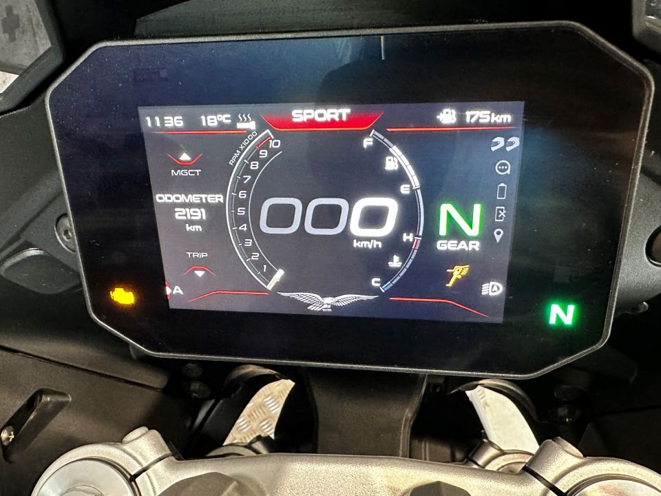 MOTO GUZZI V100 Mandello Aviazione Navale 4