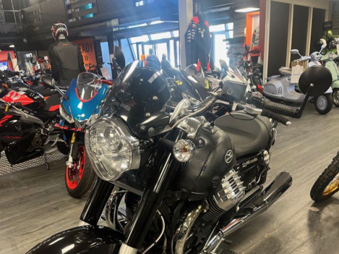 MOTO GUZZI CALIFORNIA TOURING 1400 4