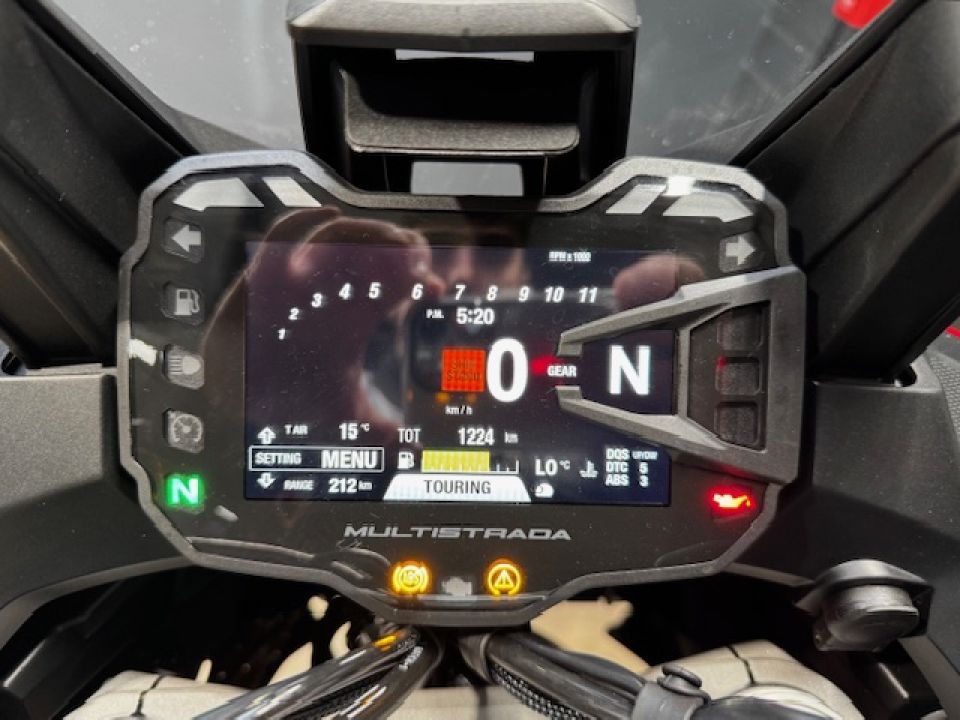 DUCATI MULTISTRADA V2 S 4