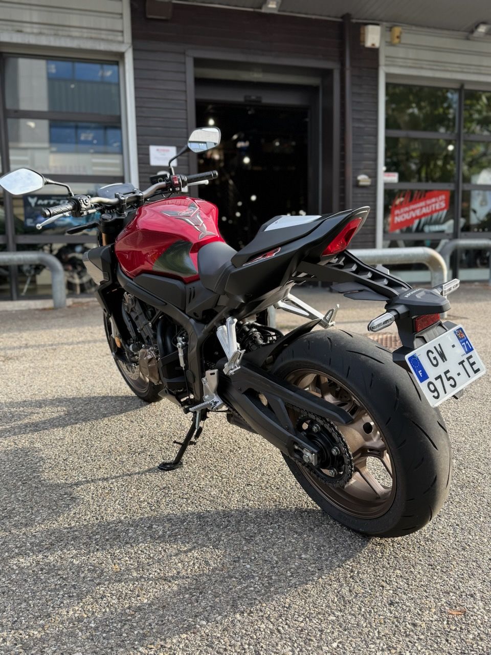 HONDA CB 650 R 4