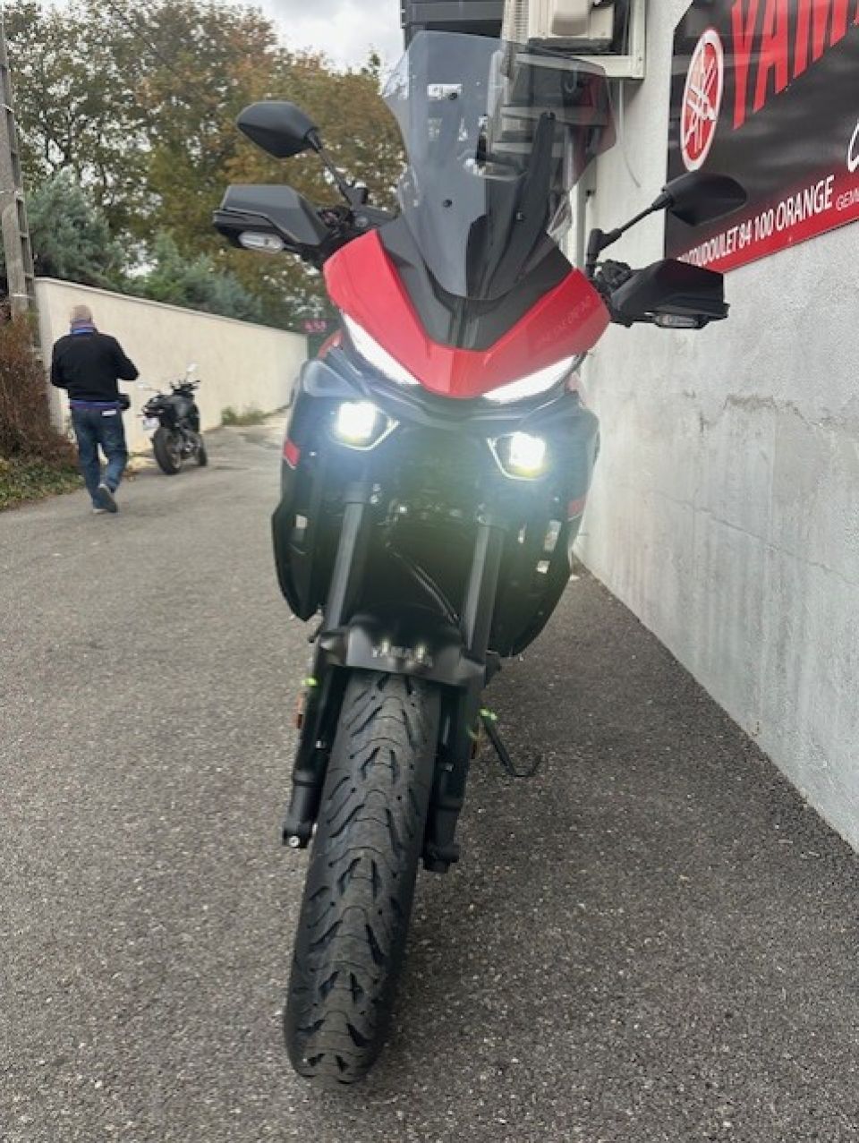 YAMAHA TRACER 7 35KW 4