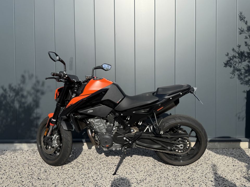 KTM KTM 890 DUKE 2021 4