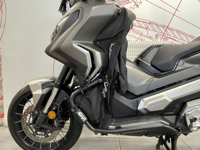 HONDA X-ADV 4