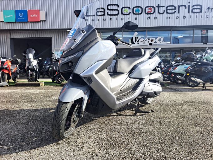 SYM MAXISYM 4