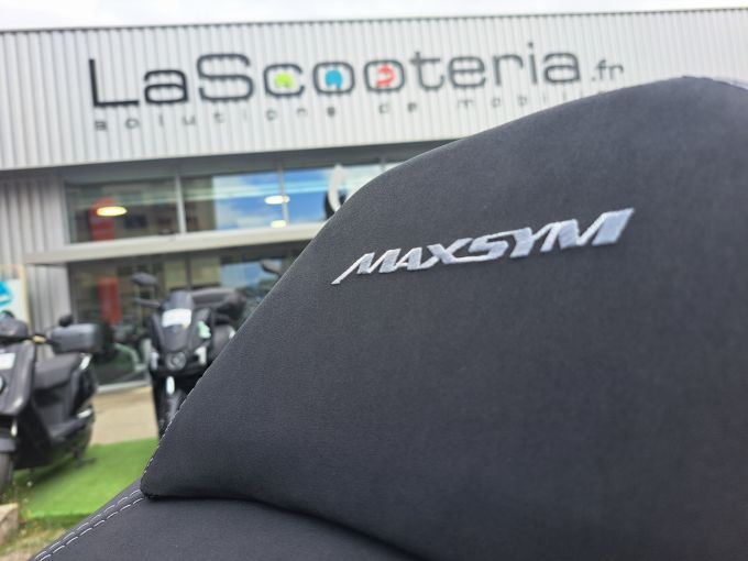 SYM MAXISYM 4