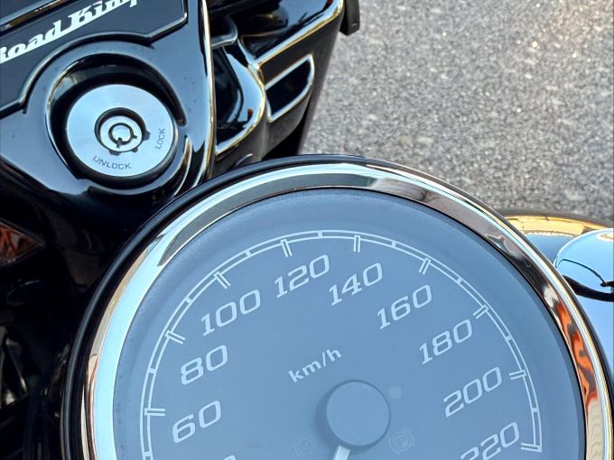 HARLEY-DAVIDSON TOURING ROAD KING 1868 SPECIAL 4