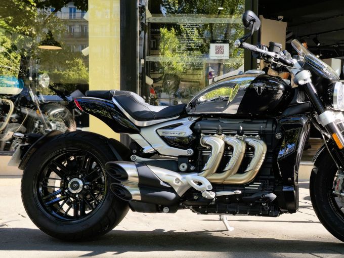 TRIUMPH ROCKET 3 R 4