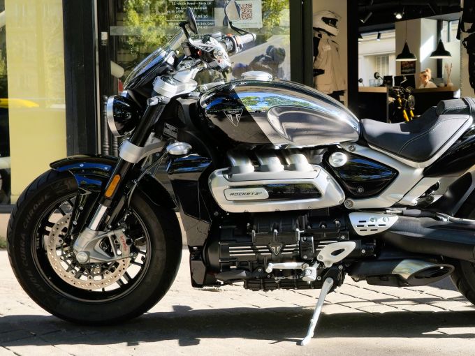 TRIUMPH ROCKET 3 R 4