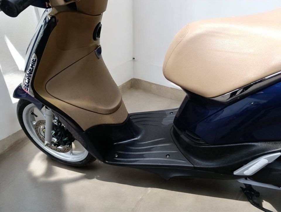 PIAGGIO LIBERTY 125 4