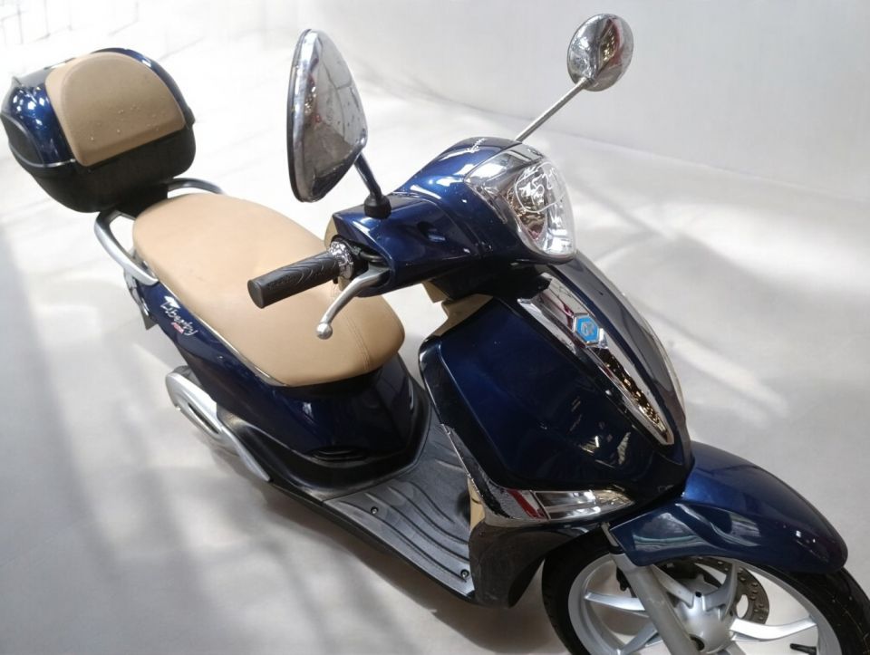 PIAGGIO LIBERTY 125 4