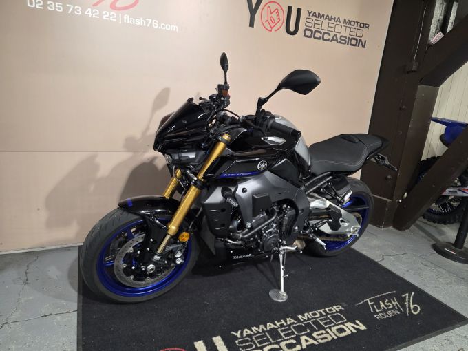 YAMAHA MT-10 SP 4
