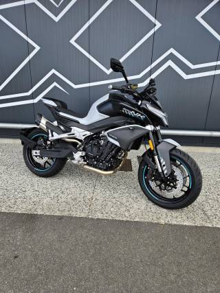 CF MOTO 800NK Advanced - 2025