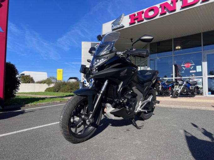 HONDA NC750X 4