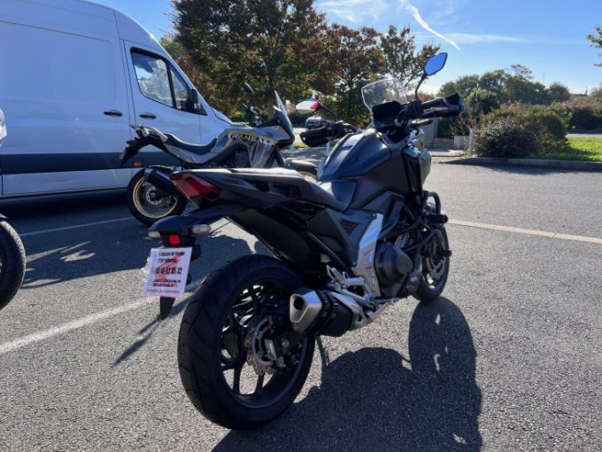 HONDA NC750X 4