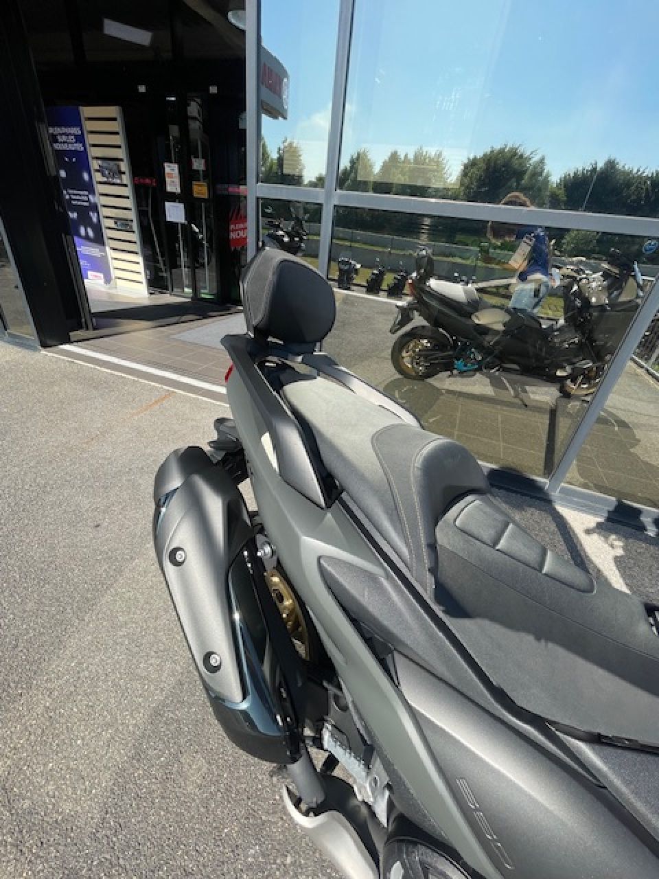 YAMAHA XP T-MAX 560 4