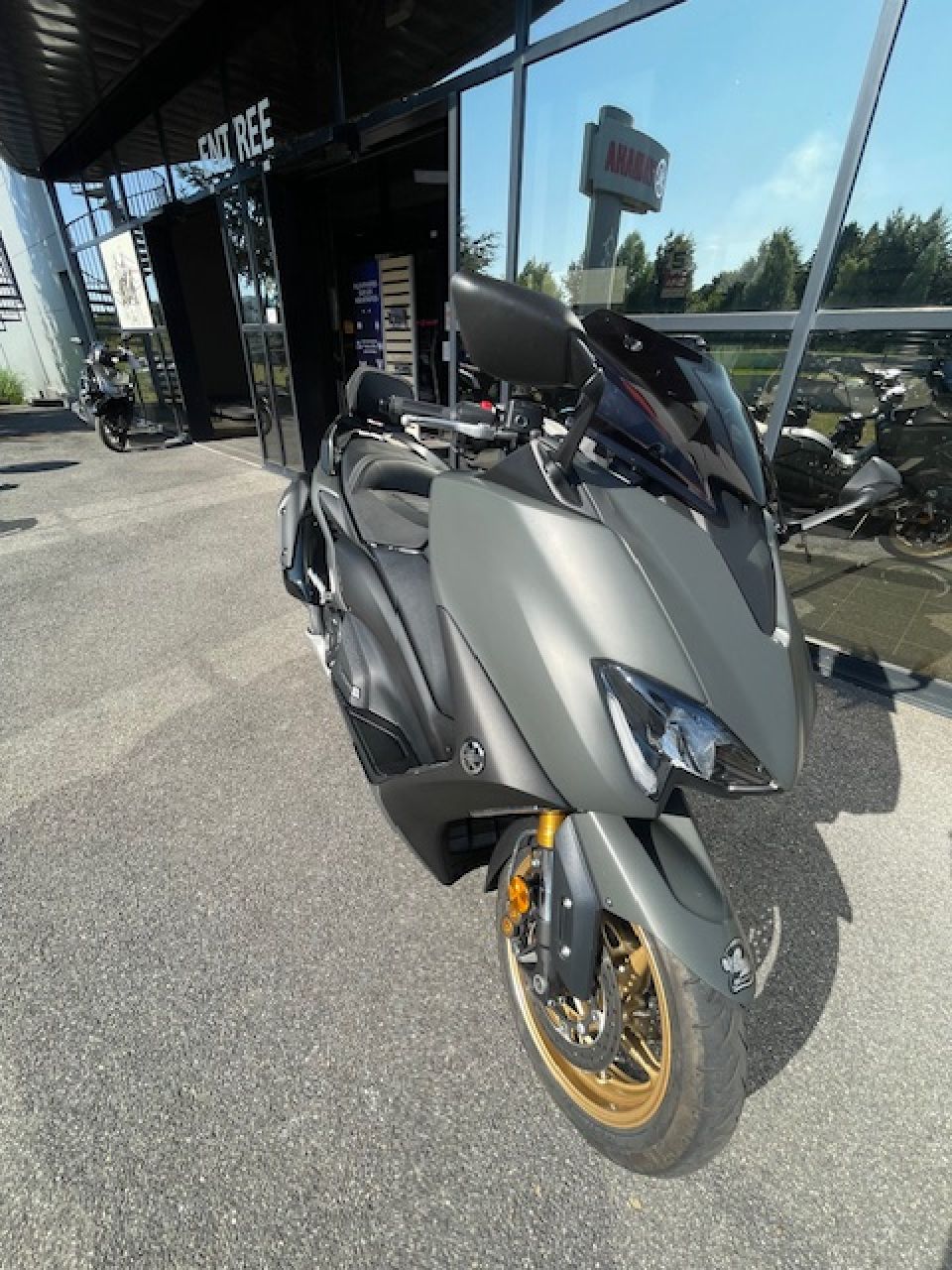 YAMAHA XP T-MAX 560 4
