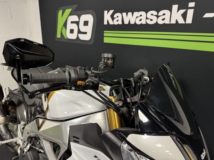 APRILIA TUONO 1100 V4 FACTORY 4