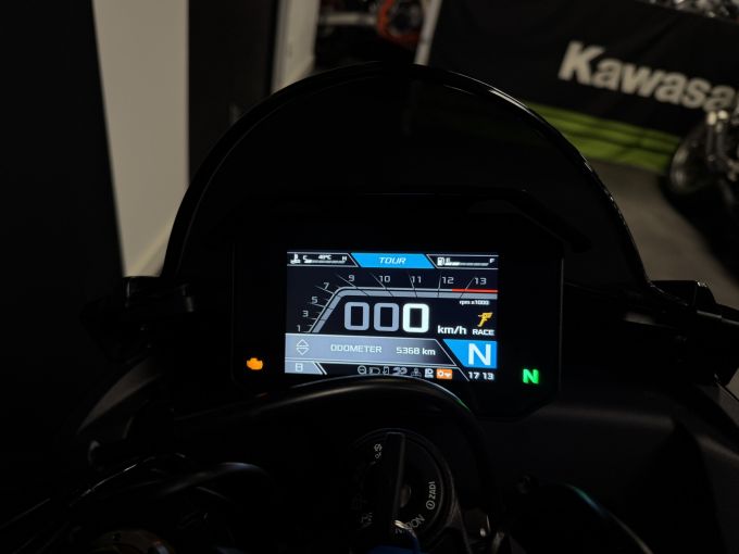 APRILIA TUONO 1100 V4 FACTORY 4