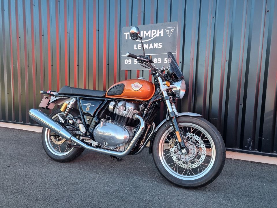 ROYAL ENFIELD INTERCEPTOR 4