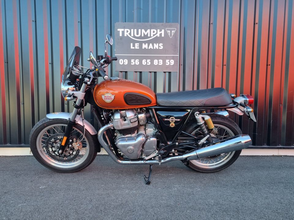 ROYAL ENFIELD INTERCEPTOR 4